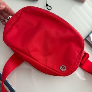 Lululemon belt bag in red